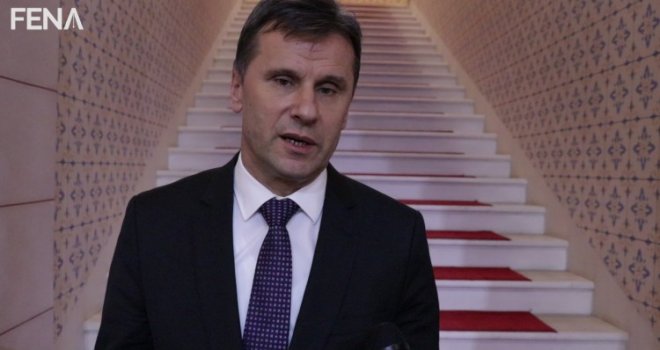 Novalić najavio: Sutra pooštravamo mjere!