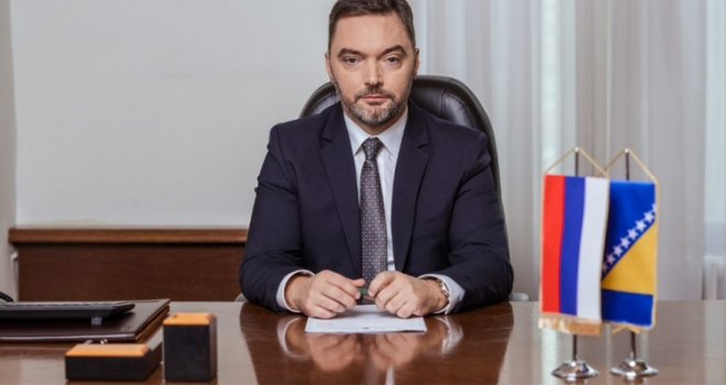 Košarac: Od 13. aprila u funkciji sistem zelenih prioritetnih traka, granični prelazi i carina radit će 24 sata