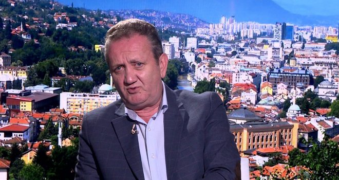 Vlado Adamović: Sve je nelogično... Daktilograf izuzeo novac, naredbu potpisao drugi tužilac, a Božo Mihajlović osuđen!