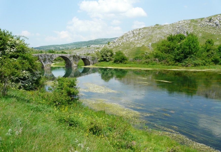 ovciji-brod-nevesinje ovciji-brod-nevesinje