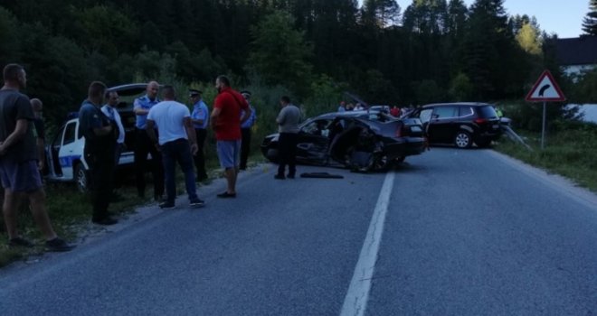 Teška nesreća u Istočnom Sarajevu: Saobraćaj potpuno obustavljen, ima povrijeđenih