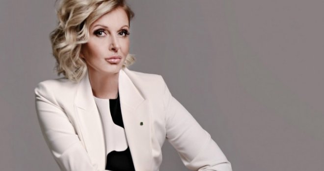 Sjećate li se kako je Efendić brutalno uvrijedio žene? Sramotno je da načelnik ima vozila, vozače, bilo kakve privilegije!