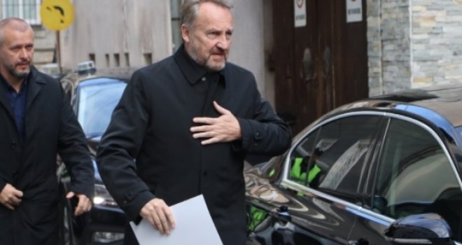Izetbegović: Sa SDP-om trenutno imamo usmeni dogovor, na NiP osobito ne računam