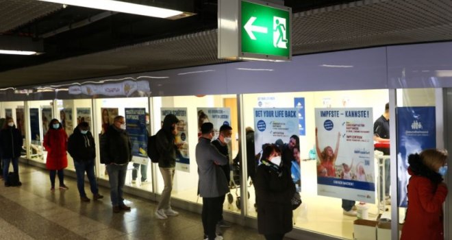 Omicron varijanta koronavirusa stigla u Njemačku