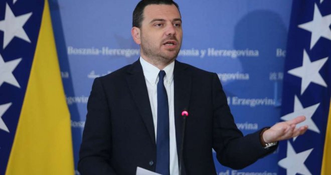 Magazinović: Sadržaj zakona je grubo poigravanje i manipulacija s pojmom genocida