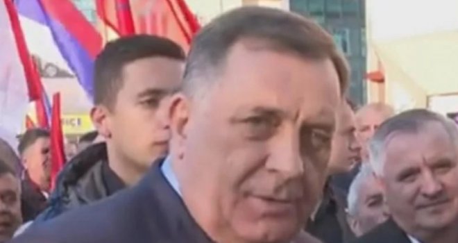 Dodik: Ponosan sam, na skupu nije iskazana nijedna riječ mržnje, veličanstven skup!