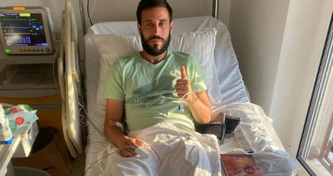 Damir Džumhur se oglasio iz bolnice: Sretan sam što sam živ... Prošla sedmica mi je bila jedna od najtežih...
