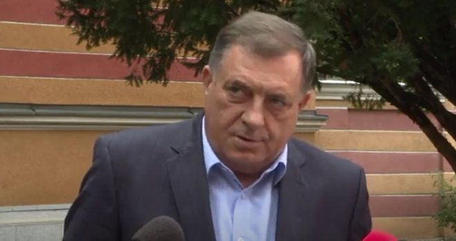 Dodik je politički mrtvac koji preko njive ulazi u BiH, nije vrijedan nokta jednog policajca... Bit će uhapšen kad-tad!