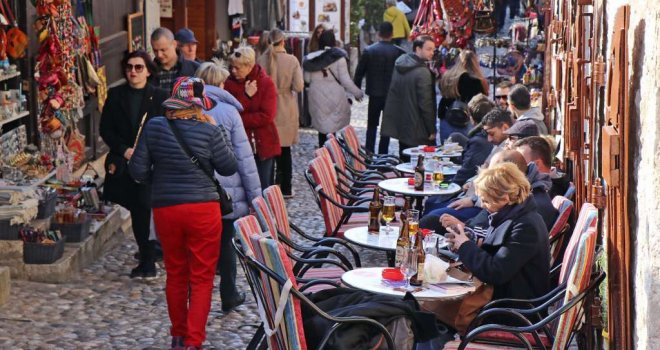 Turistička zajednica KS se oglasila o slučaju turista koji su prevareni za smještaj u Sarajevu