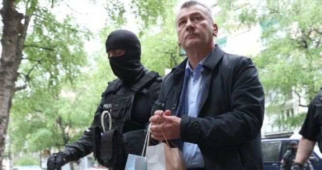 Hadžibajrić osuđen na pola godine zatvora, zabranjeno mu i obavljanje načelničke funkcije naredne četiri godine