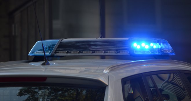 Strava u Tuzli: Policajac upucao ženu u tržnom centru... Poznat identitet osumnjičenog i žrtve