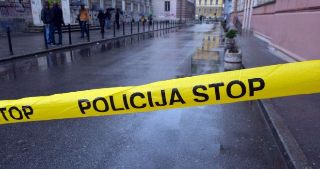 Užas u Sarajevu: Nožem ubio čovjeka, pa teško povrijedio njegovu suprugu i njenu sestru