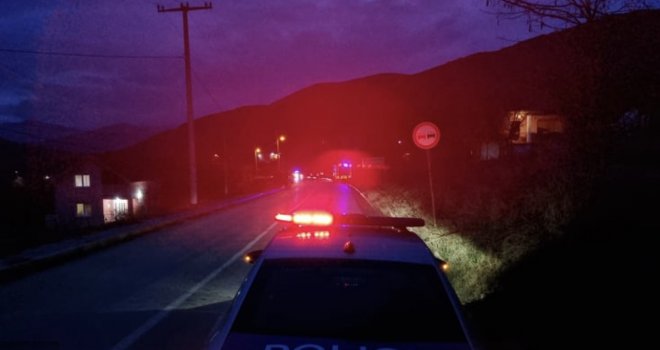 Muškarac u BiH ranio bračni par i njihovog sina, pa pronađen mrtav u šumi