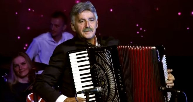  Bosanac zakukao pred finale Zvezda Granda, pa otkrio da li su takmičari bili poslušni: Bezobrazniji su od nas 10 puta
