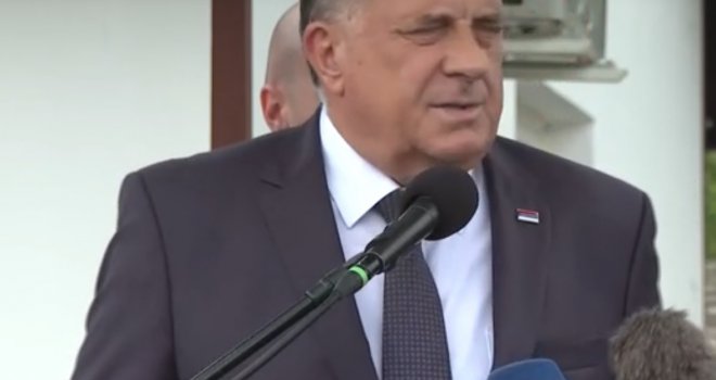 Nove informacije o Dodikovom kretanju: Neće se (za sada) vraćati u BiH, lobira za odlazak u ovu državu?!