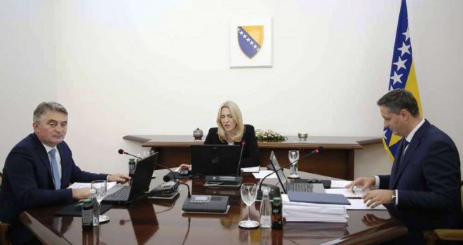 Šta će se desiti sa 200 miliona KM iz Centralne banke BiH? Cvijanović zakazala vanrednu sjednicu Predsjedništva o budžetu