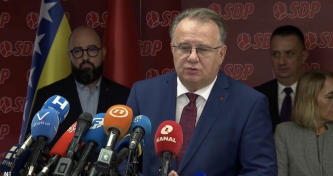 Nermin Nikšić: Trojka, NES, BHI – Kasumović Fuad i Naprijed sutra potpisuju sporazum o saradnji
