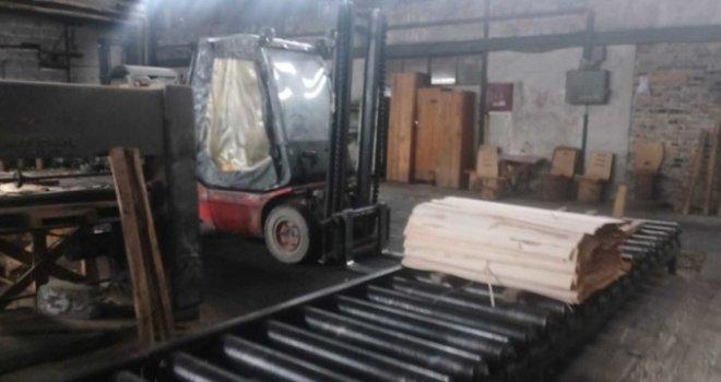 Pobunili se uposlenici firme načelnika opštine u BiH, nema plate ni osiguranja... On poručuje: 'To su neradnici!'
