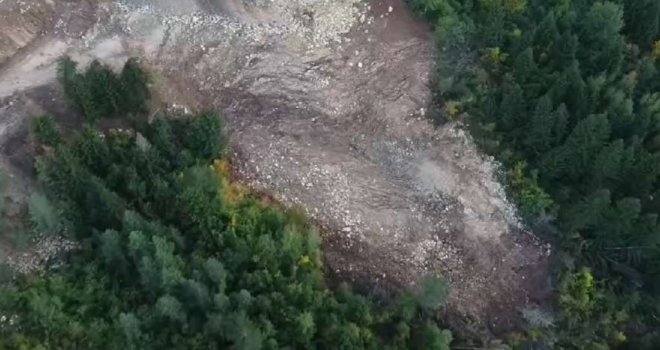 Na Curinim njivama i dalje duboke pukotine, ali i nova oborena stabla
