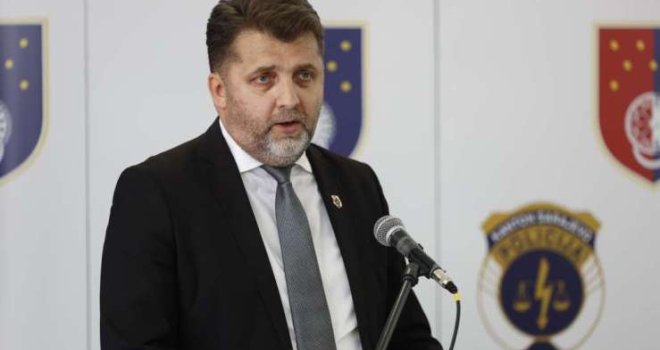 Policija u Sarajevu uvodi nove mjere za vozače: Osim kamera za nepropisno parkiranje, stižu i testiranja na...