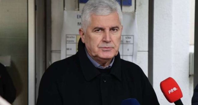 Čović okrenuo ploču: Stao na Dodikovu stranu i tvrdi da je izvor problema u Sarajevu