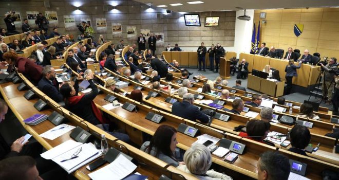 Dom naroda Parlamenta FBiH danas raspravlja o Prijedlogu budžeta za 2025. godinu