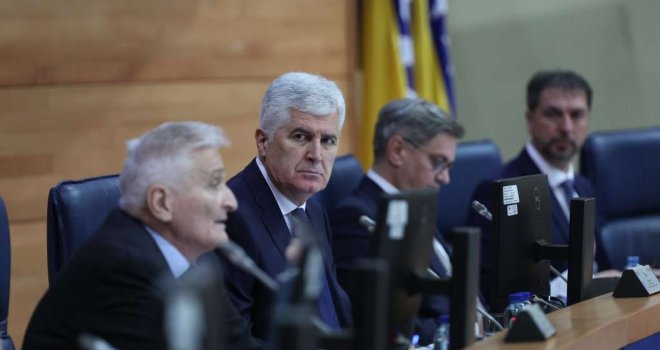 Dom naroda PSBiH o Prijedlogu odluke o razrješenju Nikole Špirića sa pozicije člana Kolegija Doma