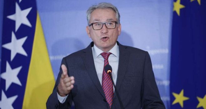 Mladen Bosić: Dodik je izgubio kompas, izjava iz State Departmenta slabi nogu na koju se oslanjao