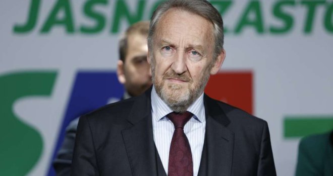 Izetbegović: Čović će igrati na dvije strane, da ima i Dodikovu i podršku opozicije iz RS-a