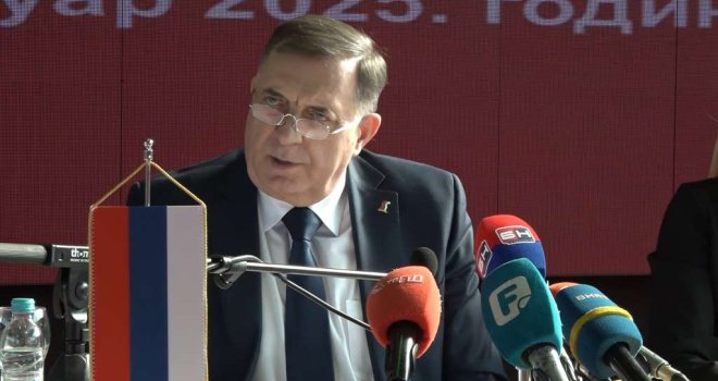 Vidno nervozan Dodik poručio da RS ima oružje... Zaprijetio svima koji ga ne budu pratili da će ostati bez posla