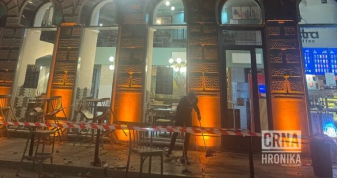 Sinoć se opet obrušila fasada u centru Sarajeva na mjestu gdje uvijek ima mnogo prolaznika