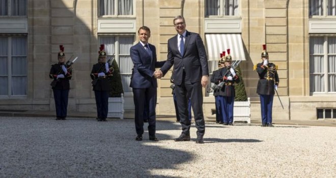 Macron otvoreno Vučiću: 'Pružamo nepokolebljivu podršku jedinstvu BiH, osudit ćemo sve što to dovodi u pitanje!'