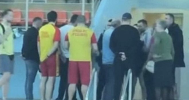 Drama na bazenu u Sarajevu: Treneri djece s invaliditetom izbačeni s bazena, intervenirala policija