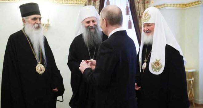 Patrijarh Porfirije pojadao se Putinu na 'obojenu revoluciju' u Srbiji: 'Žalosno je što nije stao uz studente i narod'