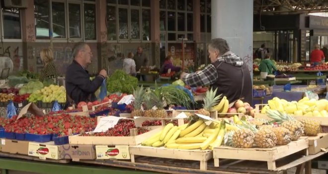 Trešnje 18 KM, krompir se kupuje na komad: Hrana postala luksuz u BiH