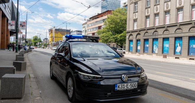 Na ulice Sarajeva stigla su dva moćna presretača: Imaju devet kamera, snimaju u oba pravca…