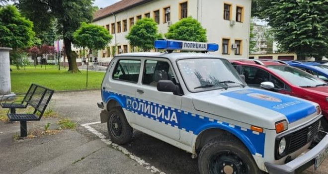 MUP RS upao u prostorije Gradske uprave u Tesliću: Pretresa se i kuća Miličevića