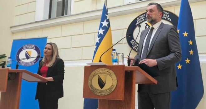 Konaković osuo po portparolu EK, pa okrivio Adnana Delića: 'Nasjeo je na lažni mail i imao bespotrebnu reakciju!'