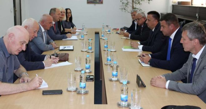 Tri elektroprivrede prvi put za istim stolom: Spašavanje eneregetskog sektora u BiH