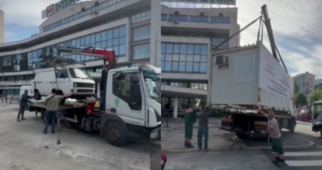 Uklonjena nezakonito ostavljena vozila i kontejneri sa parkinga kod Narodnog pozorišta: 'Mulić došao sa 15-ak ljudi'