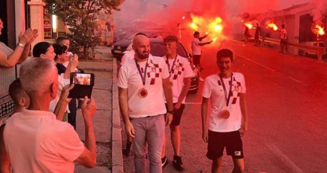 Sport je ponovo ujedinio BiH: Neum dočekao sjajne bh vaterpoliste nakon osvajanja evropske bronze