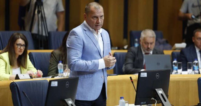 Samo jedan glas 'za': Dom naroda PSBiH nije usvojio prijedlog izmjena Zakona o finansiranju političkih stranaka