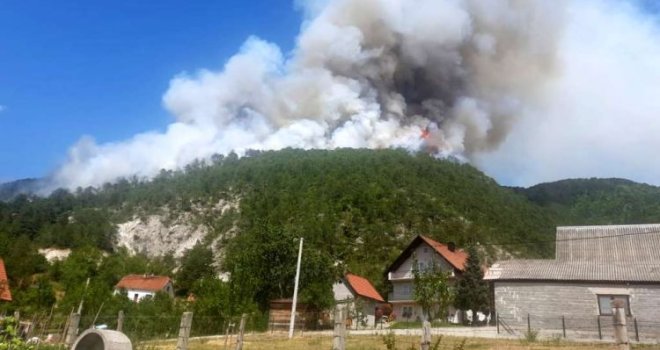 Veliki požar kod Prozor-Rame: Zatražena međunarodna pomoć