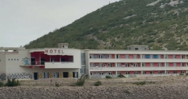 Ukleto odmaralište na vratima Dalmacije: Hotel koji 17 godina nije primio nijednog gosta, ponovo ga želi uzeti 'Kralj pršuta'