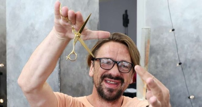Čarobne ruke sarajevskog glamura: Elvir Bajrić tri decenije oblikuje ne samo kosu, već i duh SFF-a