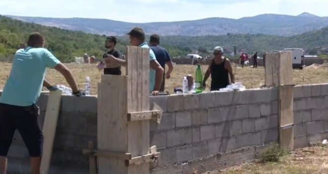 Izgradnja harema u Stocu pretvorena u političku bitku, mještani stvar uzeli u svoje ruke: 'Mi više ne možemo čekati'
