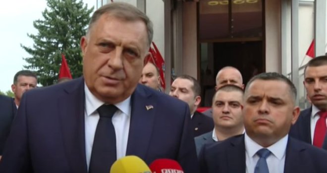 Dodik: 'Ako stranci uspiju da razvale SNSD, onda su srušili sve historijske težnje srpskog naroda'