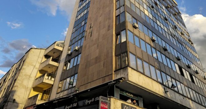 Na pomolu užas u centru Sarajeva, u jednoj od najprometnijih ulica: Ako ovo padne, desit će se katastrofa! 