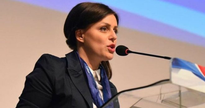 Nekad Srpkinja, sada Bošnjakinja: Za potpredsjednicu NSRS imenovana Nina Bukejlović, smijenjen Mirsad Duratović